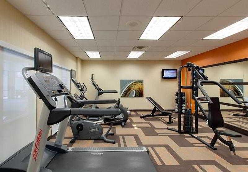 Courtyard By Marriott Chicago Schaumburg/Woodfield Mall Екстериор снимка