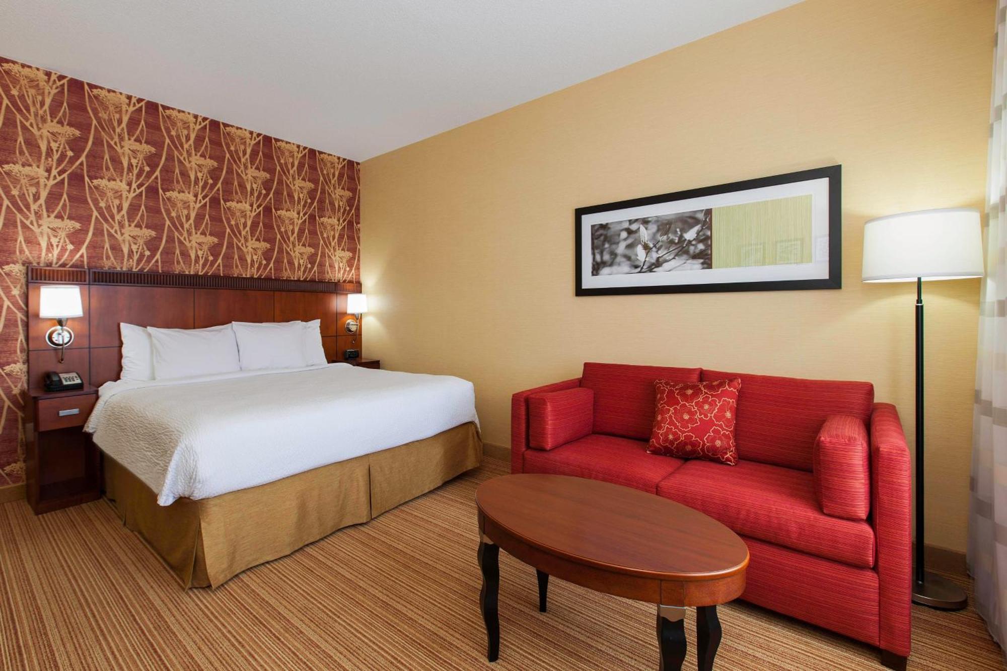 Courtyard By Marriott Chicago Schaumburg/Woodfield Mall Екстериор снимка